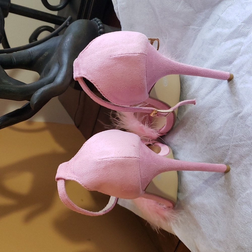 NEW DELEVENTH Pink Fuzzy Sandals Open Toe Stilettos Size UK 36-USA 6 - Picture 4 of 5